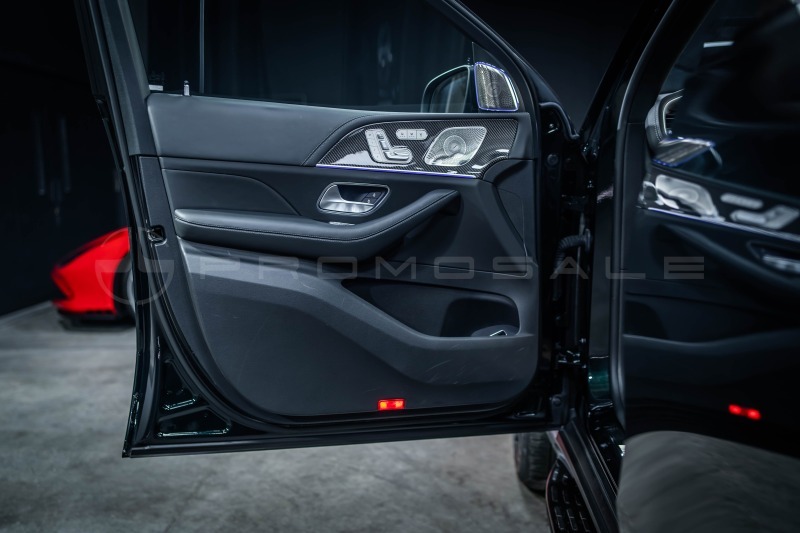 Mercedes-Benz GLE 63 S AMG 4M+ Exclusive* Carbon* Burm* Pano, снимка 7 - Автомобили и джипове - 46388461