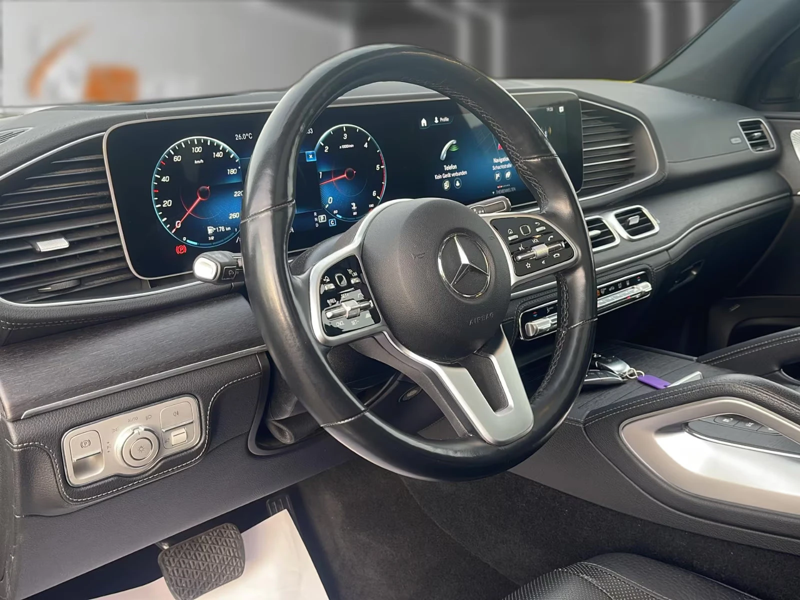 Mercedes-Benz GLE 400 d/4M/AMG/330HP/NIGHT/PANO/BURM/DISTR.+ /HUD/403f - изображение 9