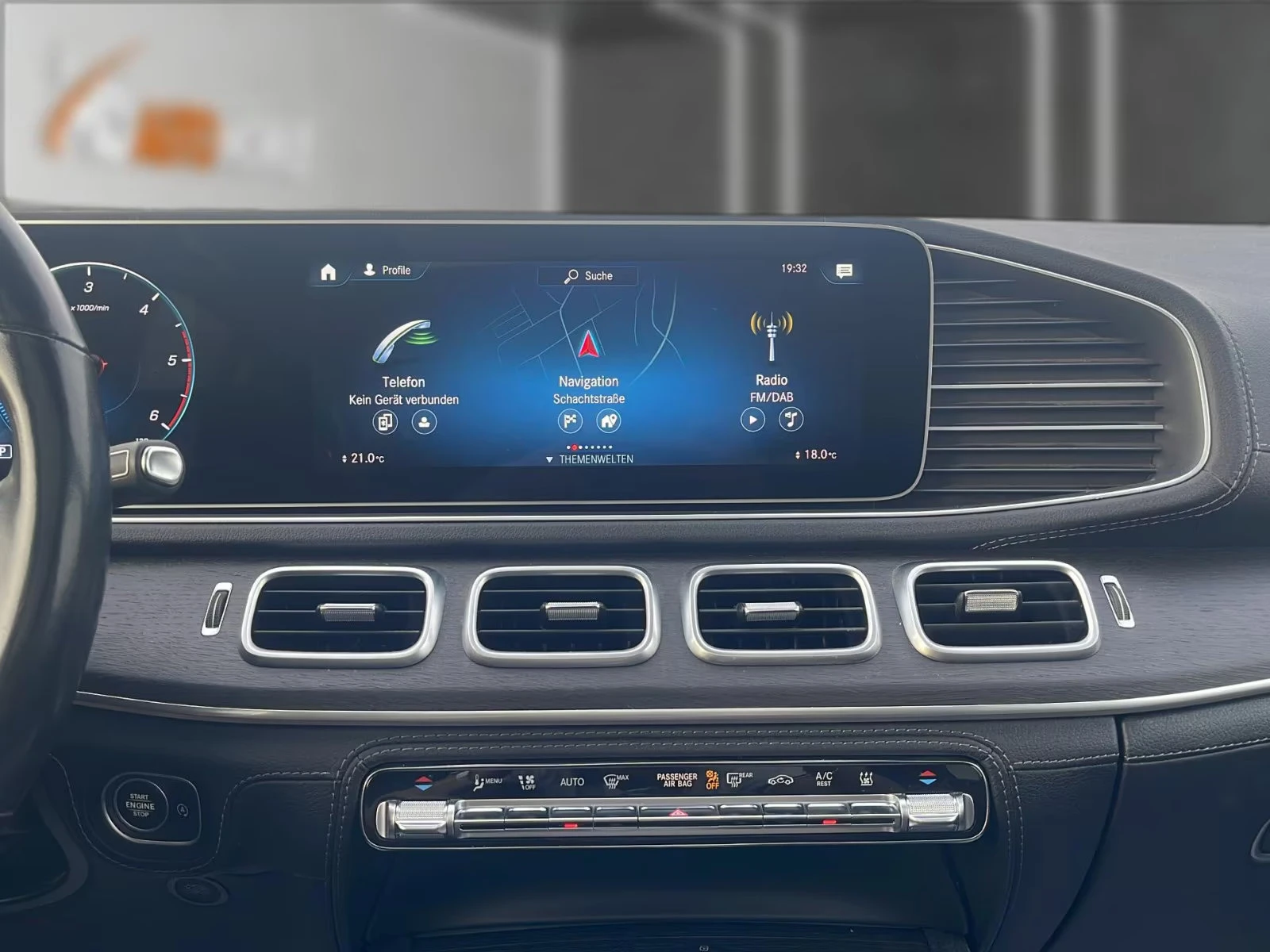 Mercedes-Benz GLE 400 d/4M/AMG/330HP/NIGHT/PANO/BURM/DISTR.+ /HUD/403f | Mobile.bg   11