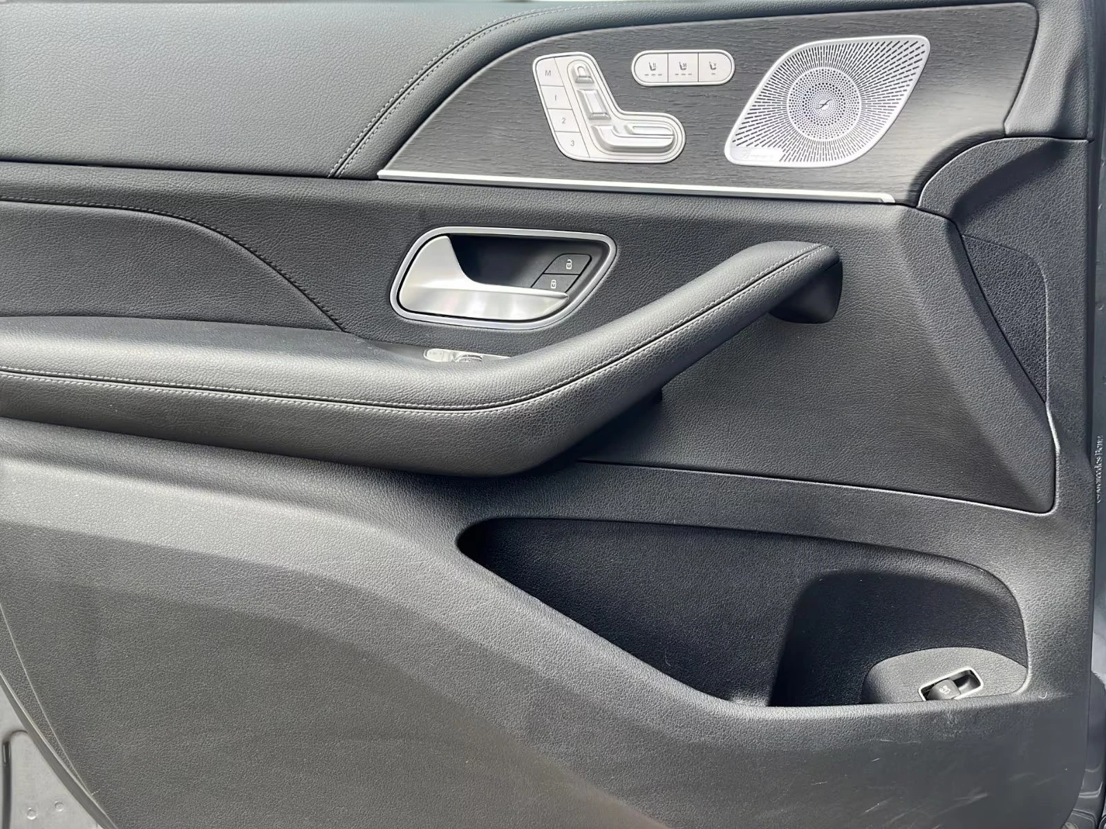 Mercedes-Benz GLE 400 d/4M/AMG/330HP/NIGHT/PANO/BURM/DISTR.+ /HUD/403f | Mobile.bg   14