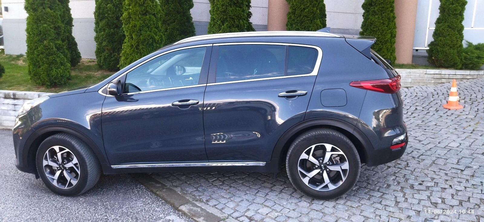 Kia Sportage 1.6 Дизел. МИЛД ХИБРИД - изображение 4