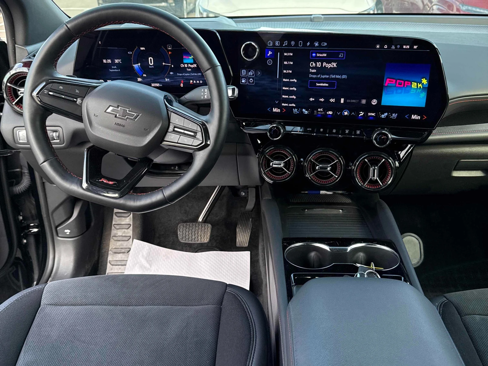 Chevrolet Blazer EV EAWD RS CARFAX * * АВТО КРЕДИТ * *  - изображение 7