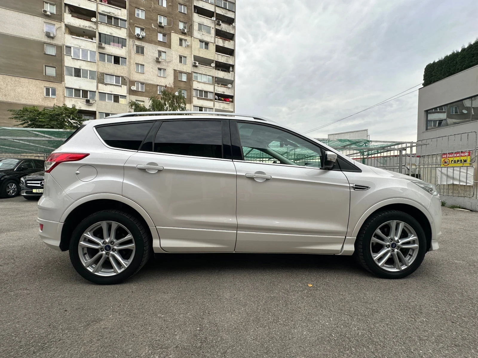 Ford Kuga 1.6i* 182kc* ST LINE * LPG - изображение 7
