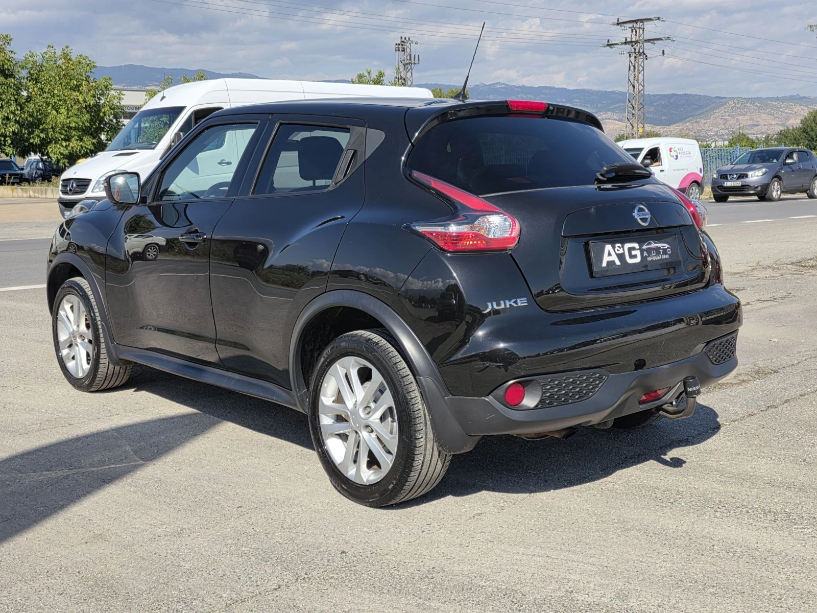 Nissan Juke 1.2 БЕНЗИН TEKNA - изображение 6