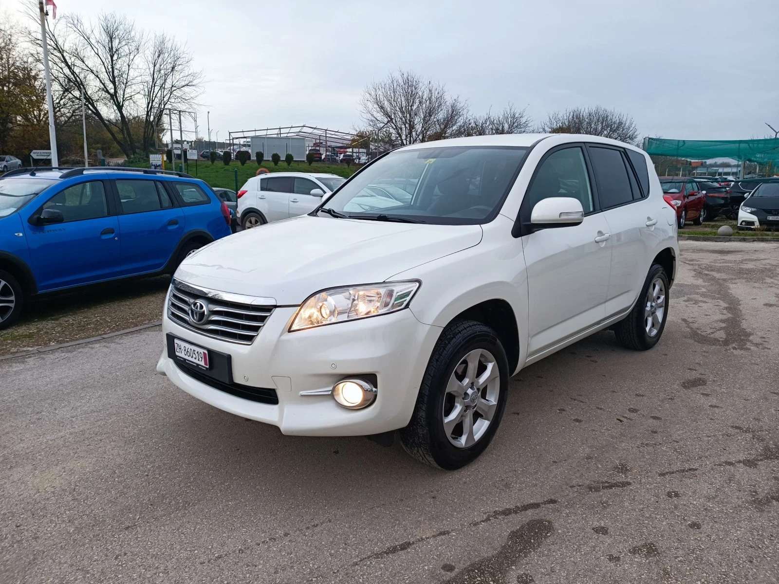 Toyota Rav4 2.0i-158кс-ШВЕЙЦАРИЯ-РЪЧКА-4Х4-FACELIFT-6ск - изображение 8