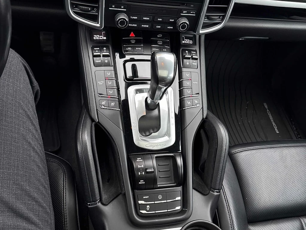 Porsche Cayenne 2017 AWD 4dr * CARFAX * ��� ������������ ������ | Mobile.bg � ����������� 10