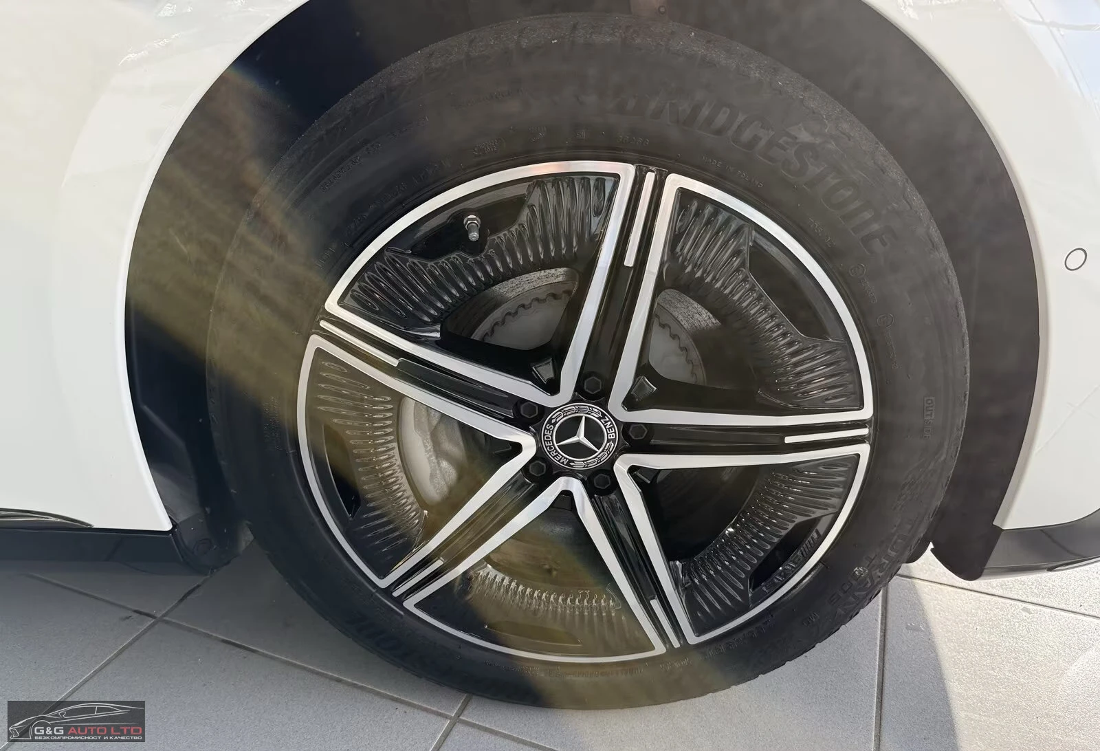 Mercedes-Benz EQE 300/245HP/AMG/HYPERSCR/NIGHT/360/BURM/941v - изображение 7