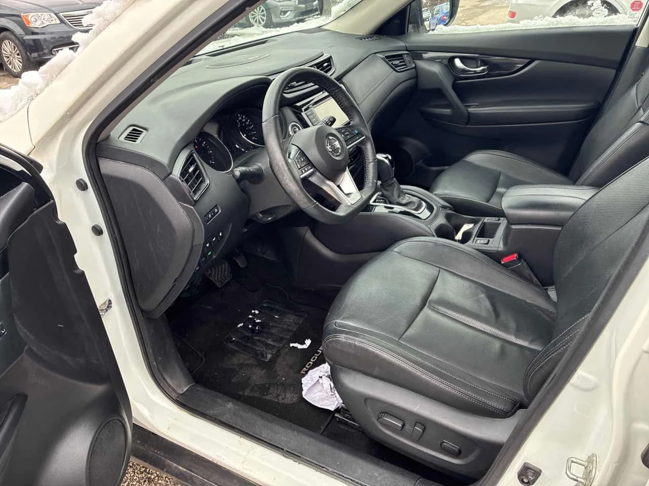 Nissan Rogue * AWD * CARFAX * KEYLESS * ПАНО, снимка 5 - Автомобили и джипове - 53953812
