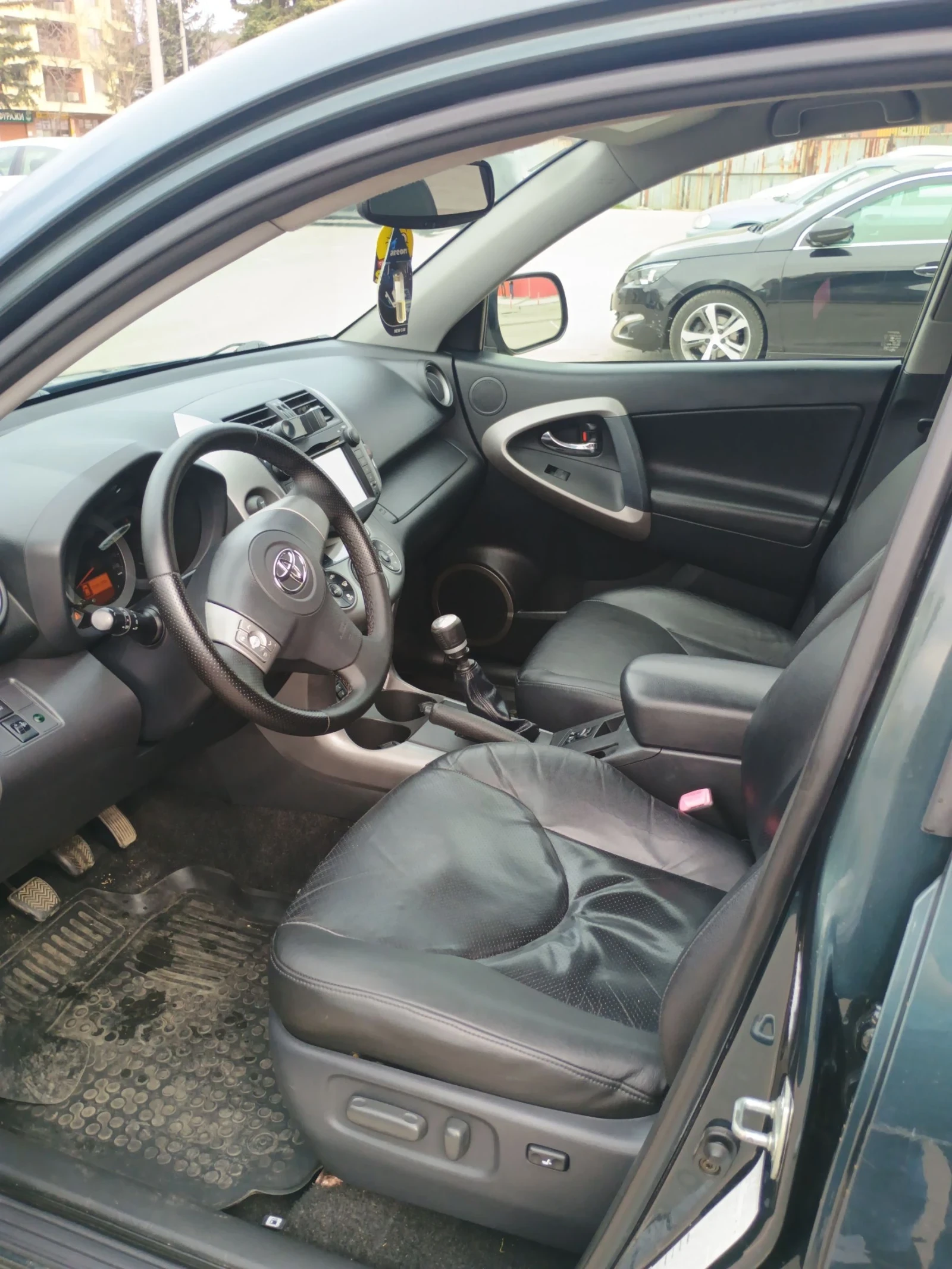 Toyota Rav4 2.2 d-cat keyles, снимка 8 - Автомобили и джипове - 54083124