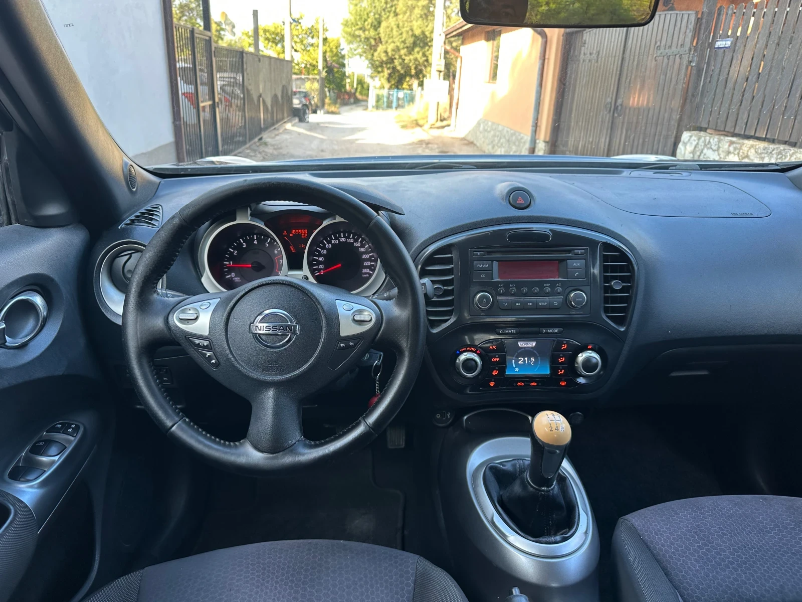 Nissan Juke 1.6-������-117�.� | Mobile.bg � ����������� 8