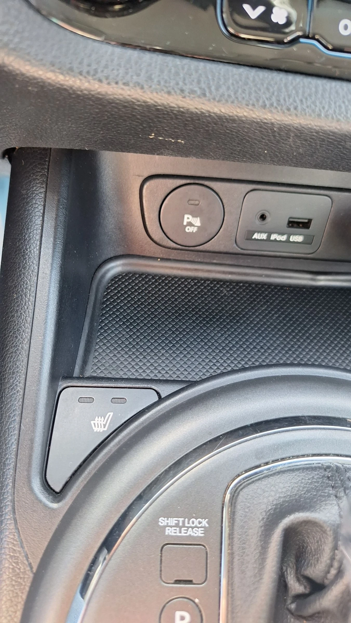 Kia Sportage 2.0-163кс. 4х4 ВСИЧКИ ЕКСТРИ, снимка 14 - Автомобили и джипове - 54214644