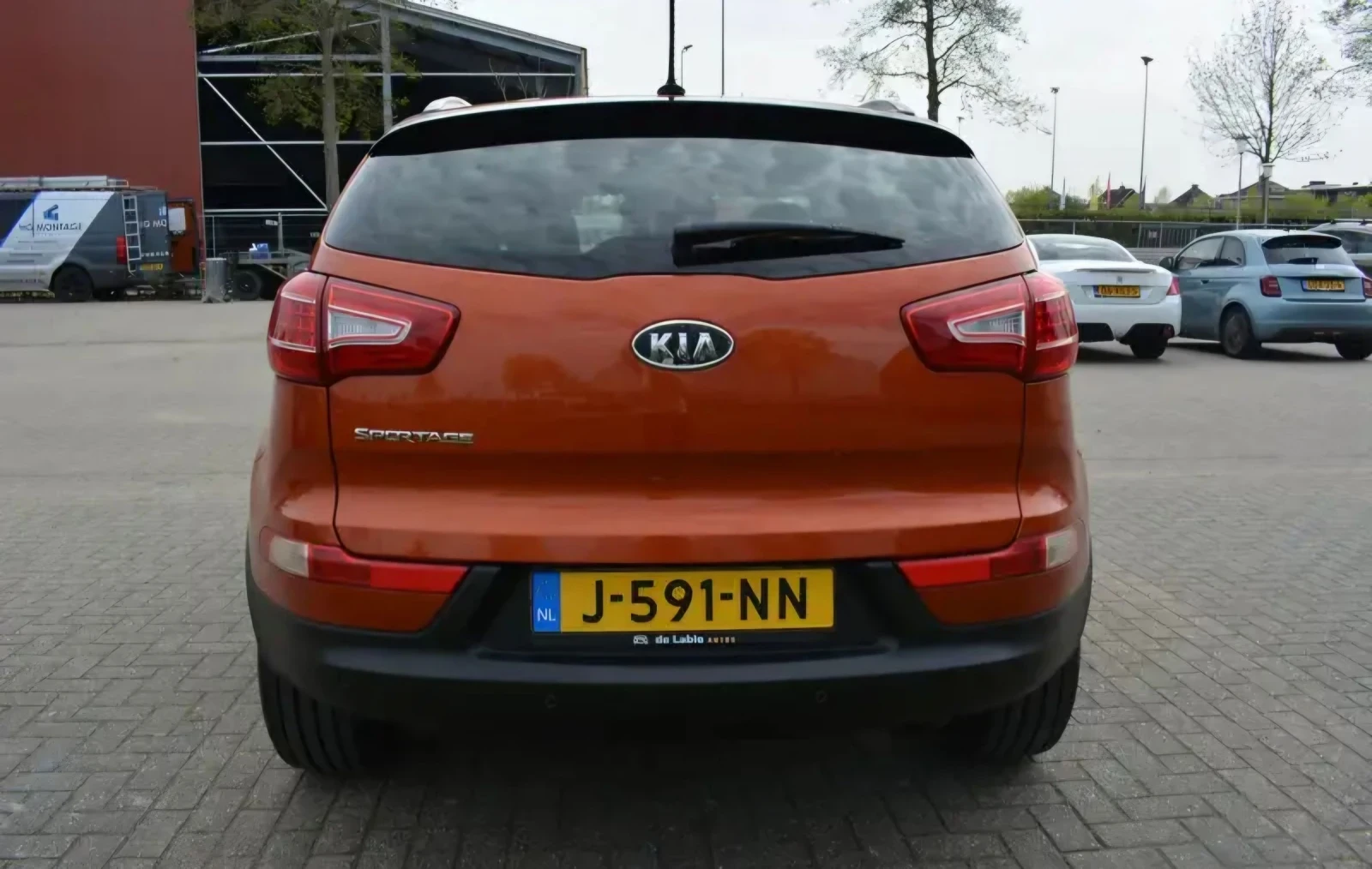 Kia Sportage 2.0-163кс. 4х4 ВСИЧКИ ЕКСТРИ, снимка 6 - Автомобили и джипове - 54214644