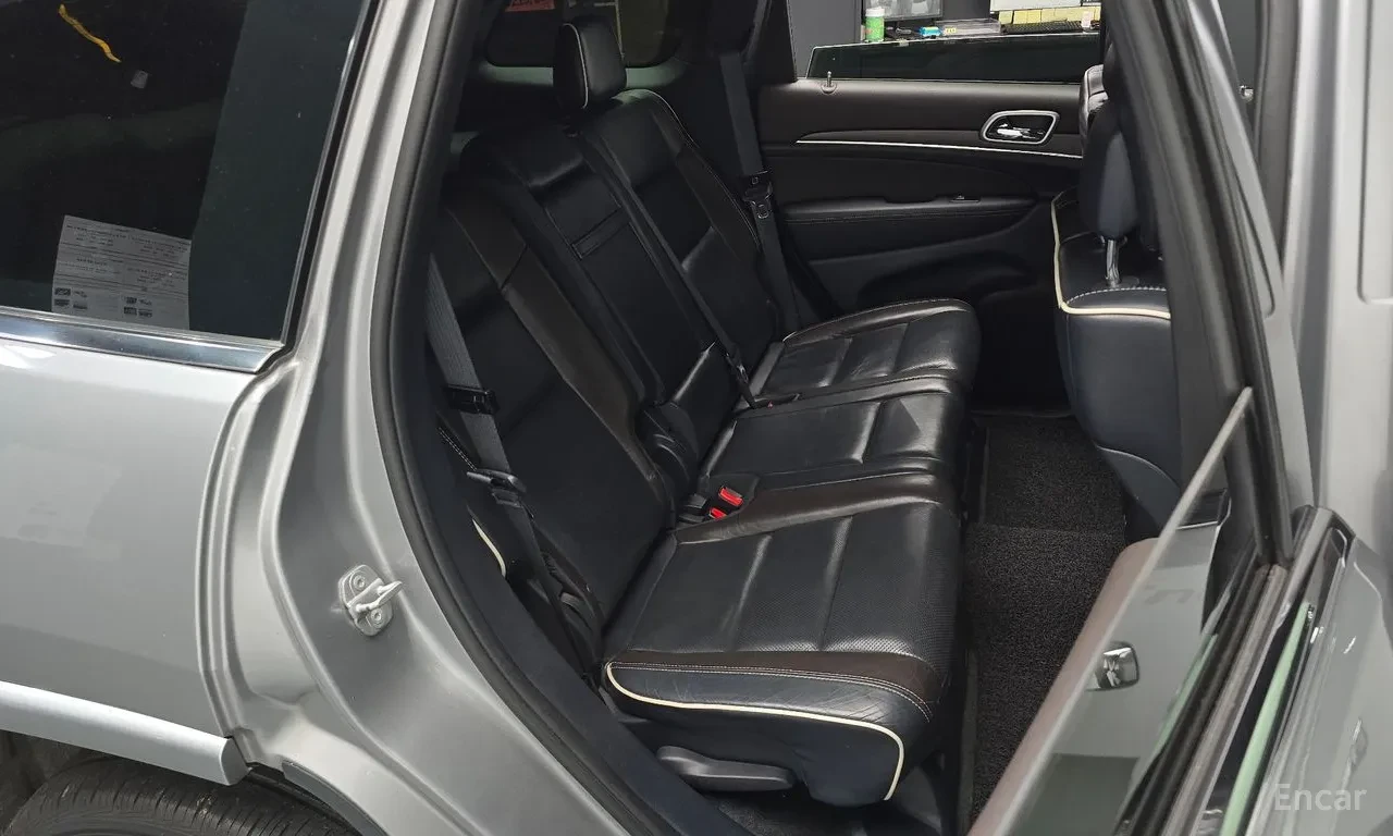 Jeep Grand cherokee OVERLAND | DISTRONIC | ПАНОРАМА | ОБДУХВАНЕ, снимка 11 - Автомобили и джипове - 55277569