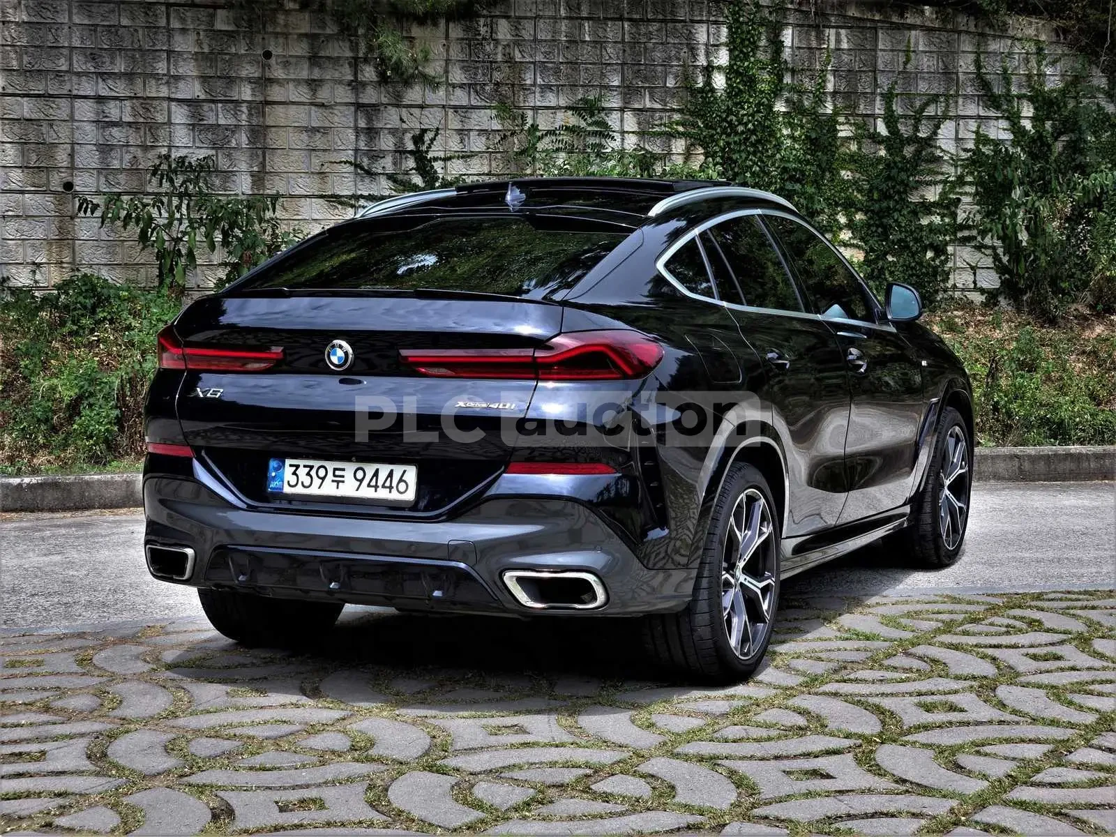 BMW X6 XDRIVE40I M SPORT + /360CAM/PANORAMA/OБДУХ, снимка 2 - Автомобили и джипове - 55431858