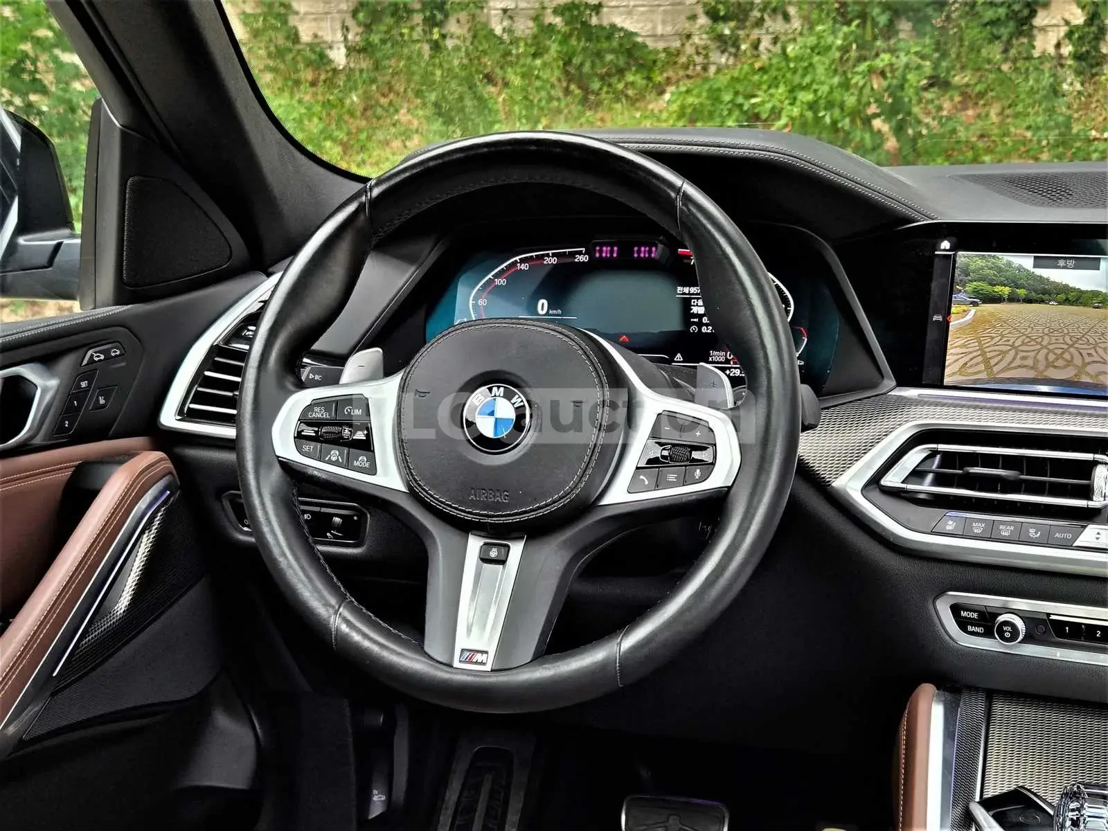 BMW X6 XDRIVE40I M SPORT + /360CAM/PANORAMA/OБДУХ, снимка 5 - Автомобили и джипове - 55431858