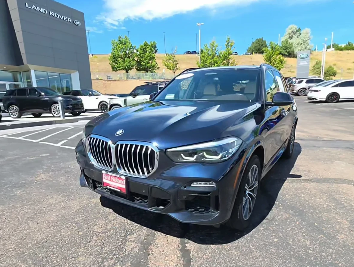 BMW X5 xDrive50i* CARFAX* ДИСТРОНИК * М ПАКЕТ, снимка 1 - Автомобили и джипове - 55530978