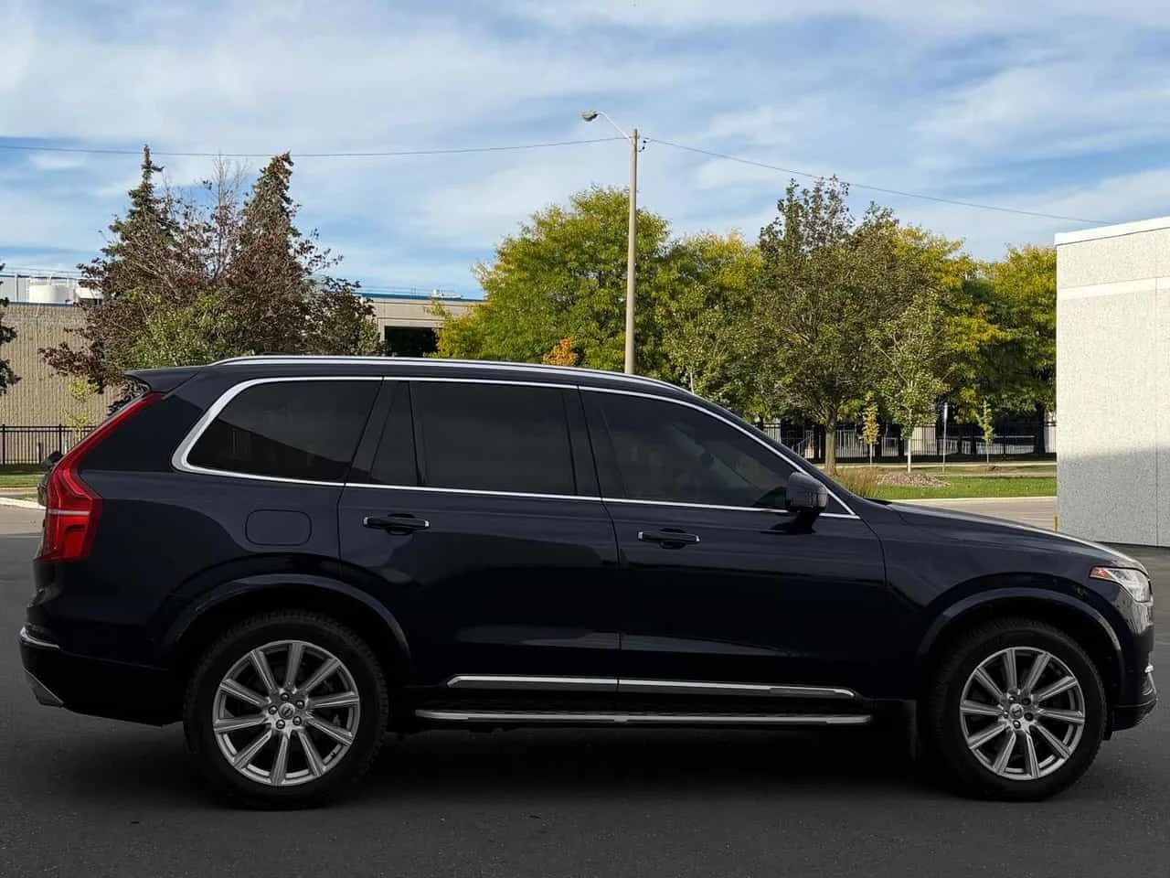 Volvo Xc90 * AWD 5dr T8 Inscription * CARFAX * БЕЗ ПЪРВОНАЧАЛ, снимка 4 - Автомобили и джипове - 56243042
