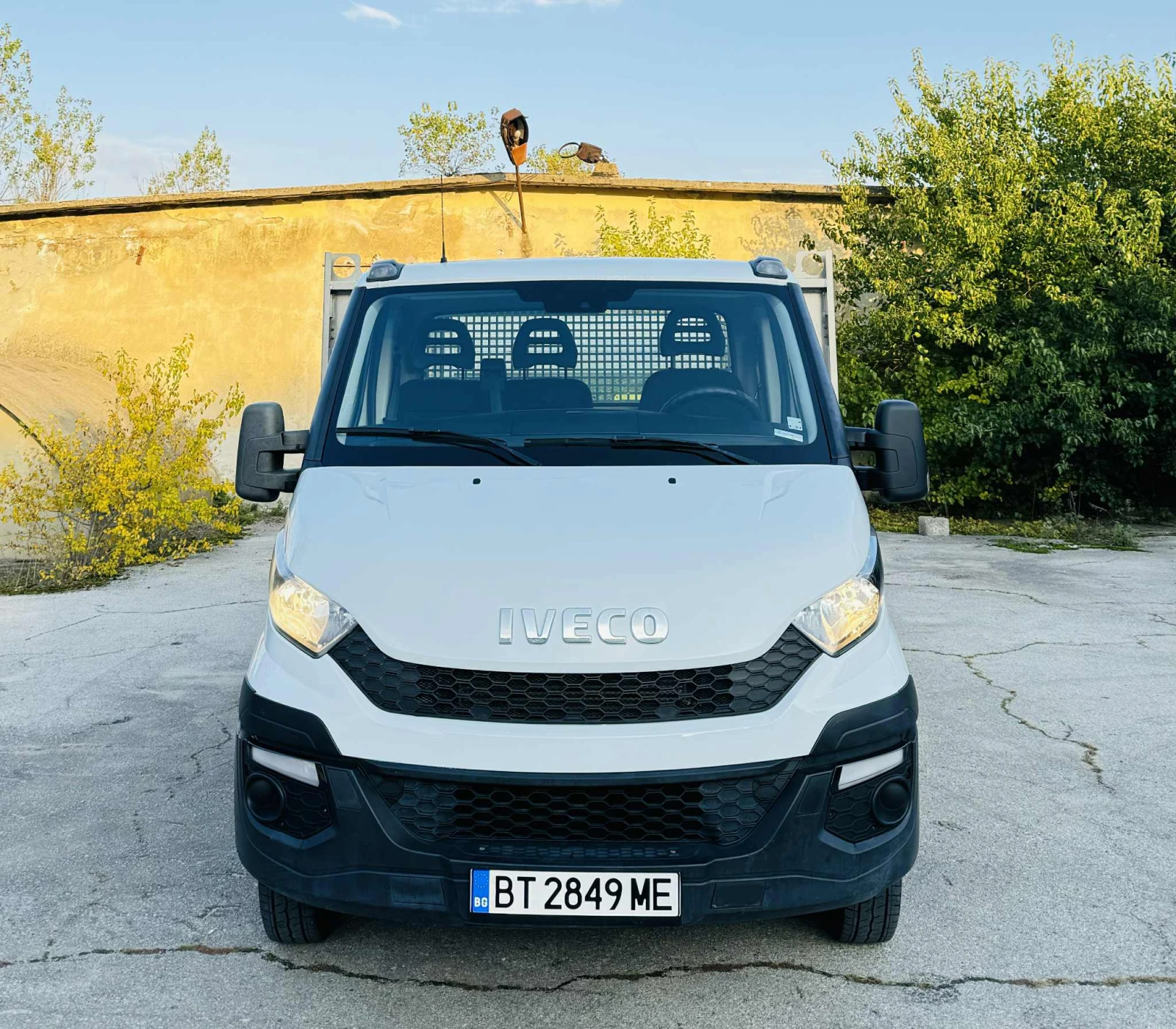 Iveco Daily 4.1м междуосие, снимка 1