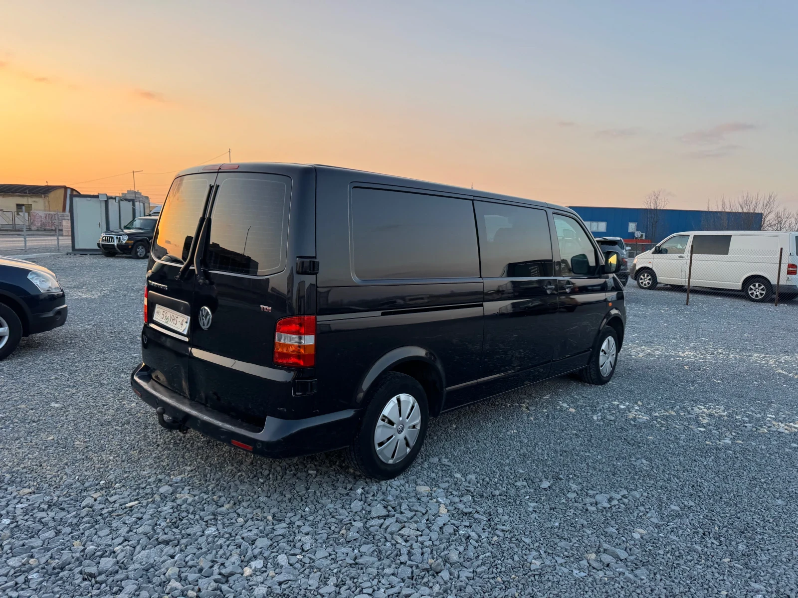 VW Transporter 2.5TDI 131hp MAXI , снимка 5 - Бусове и автобуси - 53870613
