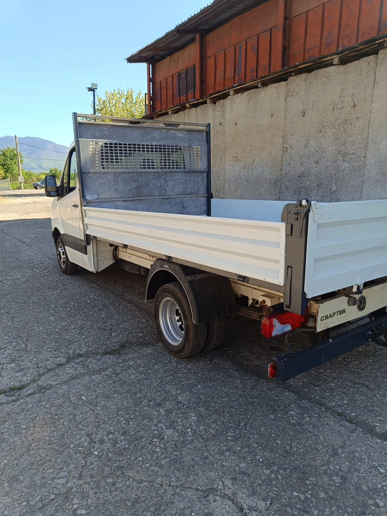 VW Crafter, снимка 6 - Бусове и автобуси - 54335711