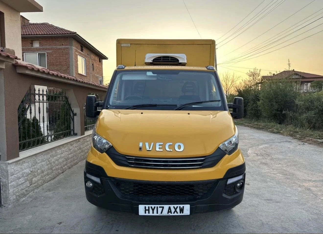Iveco 35s14 Нов Внос-Сервизиран-Нови Гуми, снимка 2 - Бусове и автобуси - 55999305