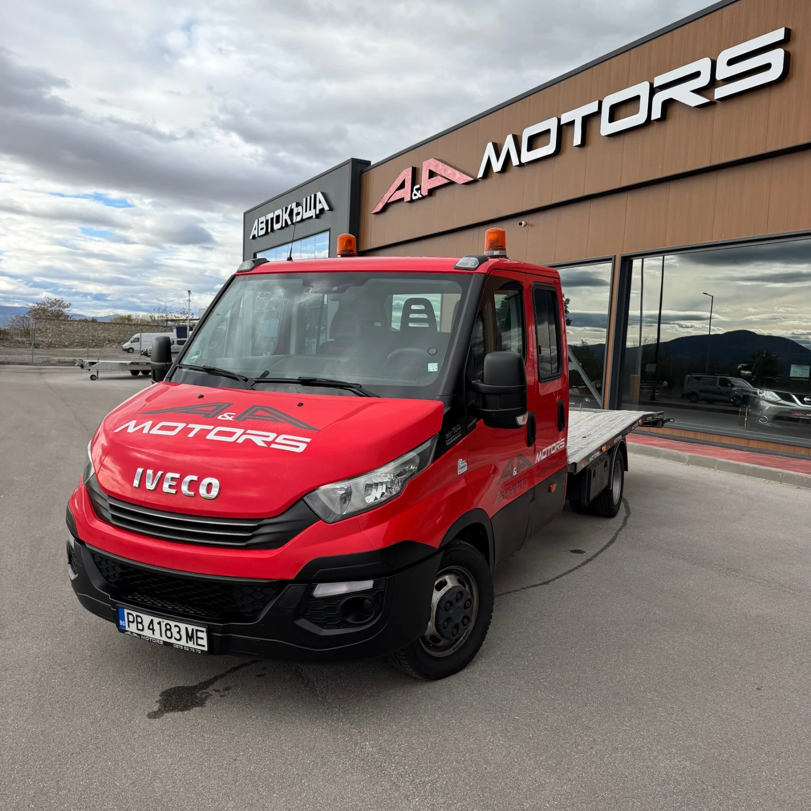 Iveco Daily 35-180 HI MATIC; СПЕЦИАЛЕН АВТОМОБИЛ; УНИКАТ