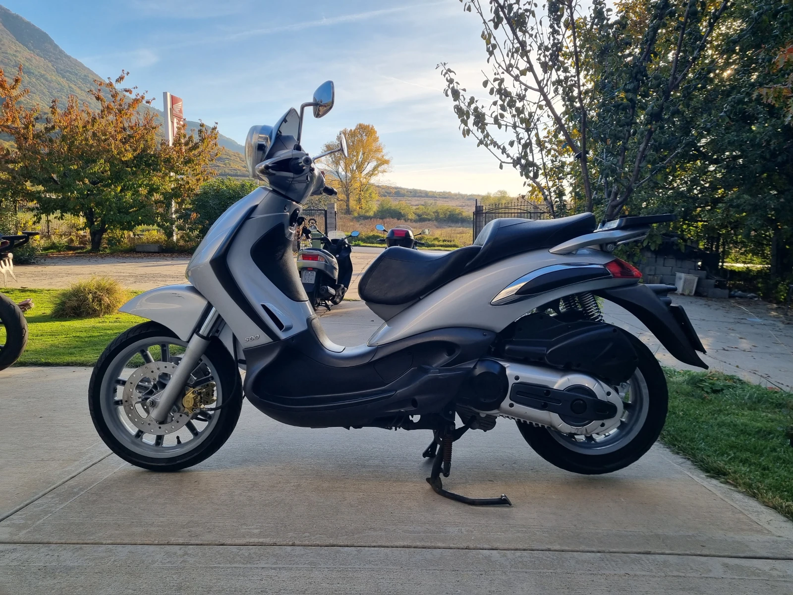 Piaggio Beverly 2006 500i - изображение 5