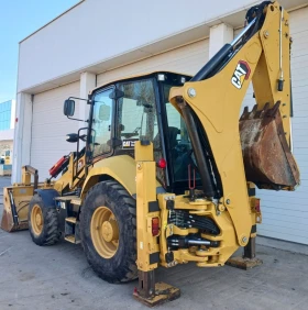 Багер Cat 428, снимка 4