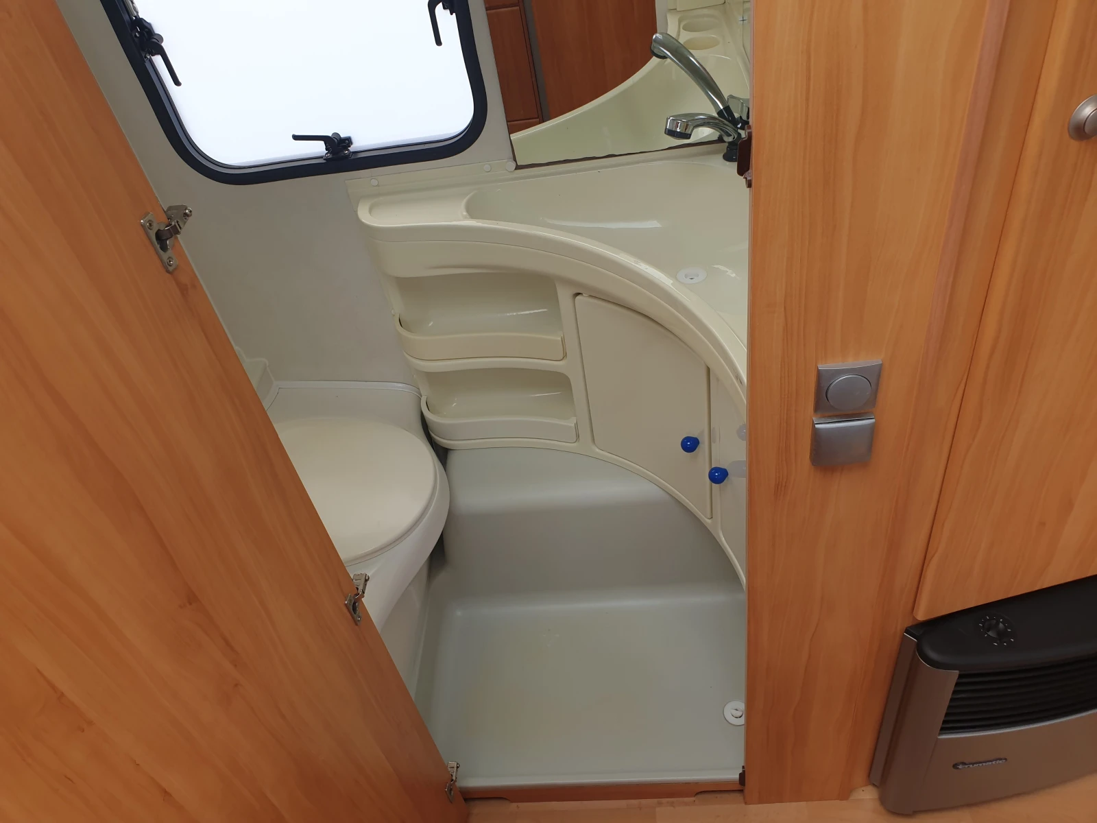  Adria ADORA 512 | Mobile.bg   17