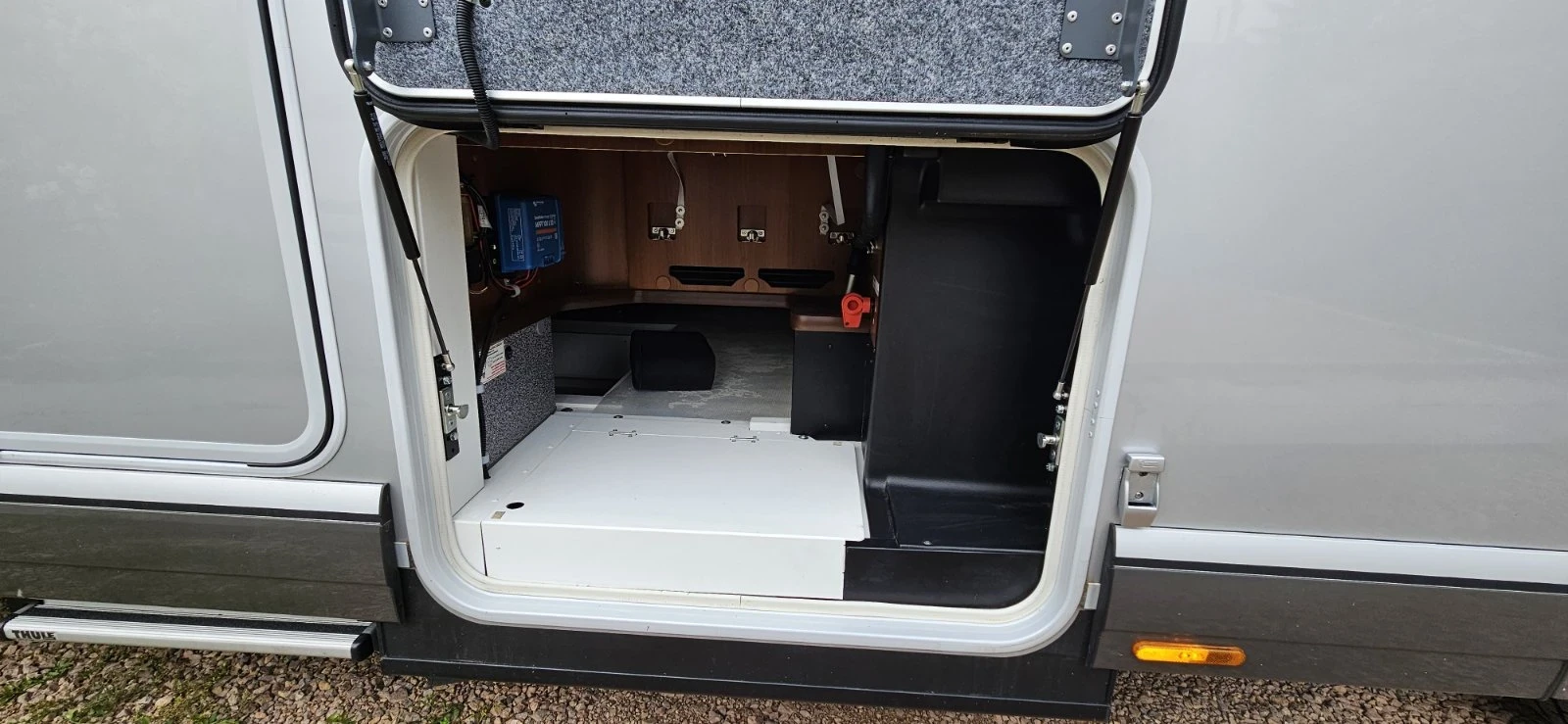  Carthago Chic E-Line QB51 Yachting | Mobile.bg   13