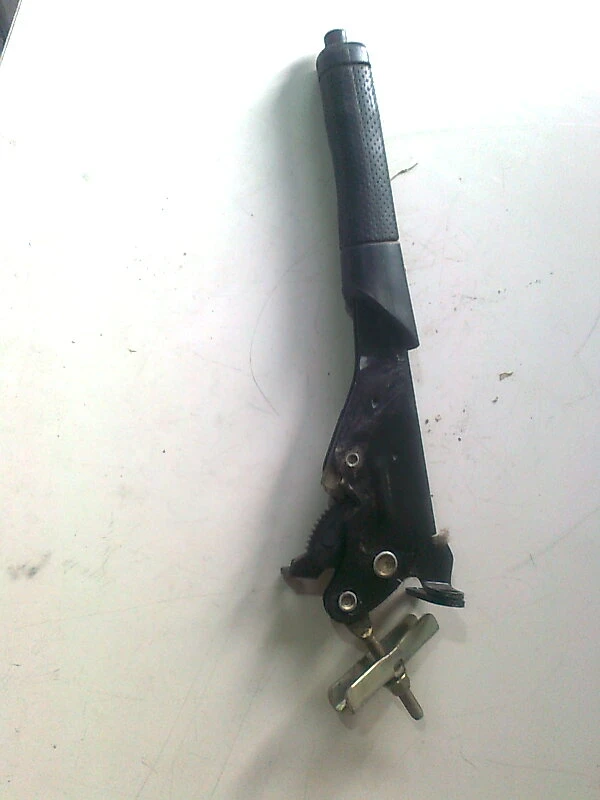 ръчна спирачка за Ситроен Берлинго 2.0хди