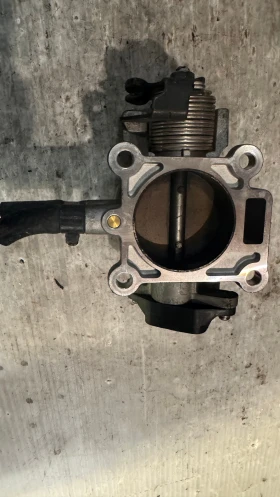 Дроселова Клапа за Hyundai Tucson - 35100-23701, снимка 2 - Части - 52860138