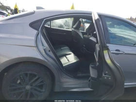 Toyota Camry * HYBRID* AWD* КОЖА* ПОДГРЕВ* ШИБИДАХ* , снимка 8