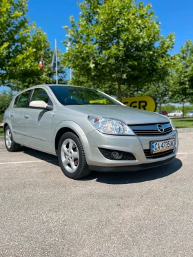 Opel Astra 1.7 101кс 2009г на реални  079468км, снимка 1