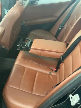 Mercedes-Benz C 220, снимка 10