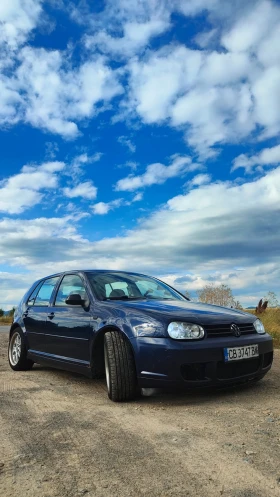     VW Golf VR5 Highline / LPG / AKRAPOVIC