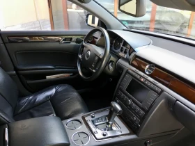 VW Phaeton 4, 2 V8 - 6200 € / 12126.15 лв. - 85017546 7