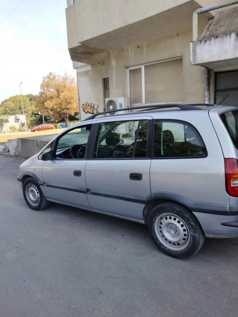 Opel Zafira 6+ 1, снимка 1 - Автомобили и джипове - 47540772