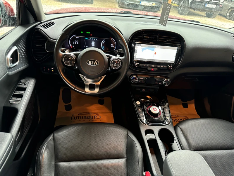 Kia Soul 64kWh-204k.c.PREMIUM, DISTRONIK, HEAD UP, CCS, FUL, снимка 10 - Автомобили и джипове - 47228692