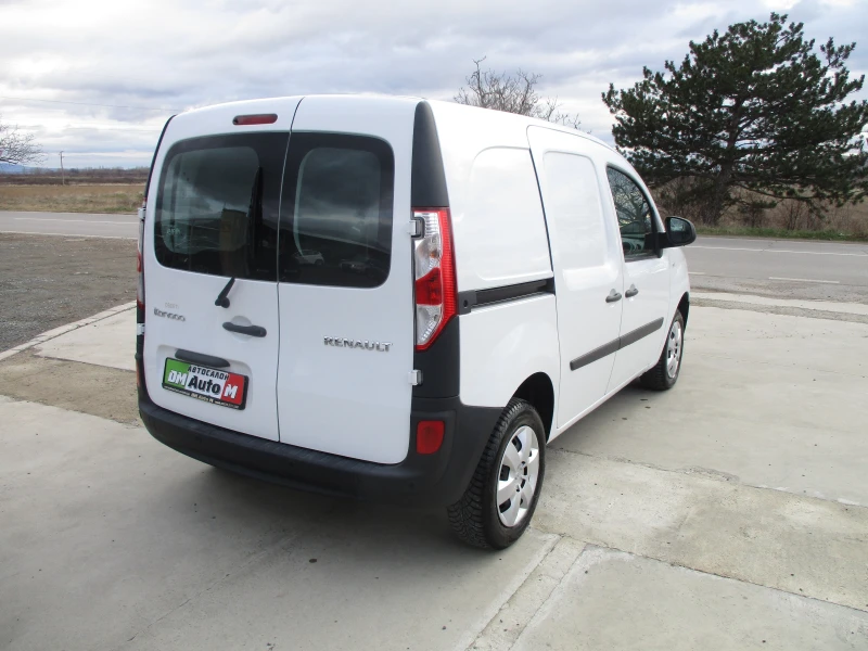 Renault Kangoo 1.5/ДИЗЕЛ/110кс/КАТО НОВА, снимка 4 - Автомобили и джипове - 48480860