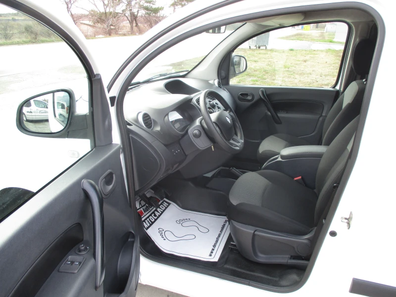 Renault Kangoo 1.5/ДИЗЕЛ/110кс/КАТО НОВА, снимка 9 - Автомобили и джипове - 48480860