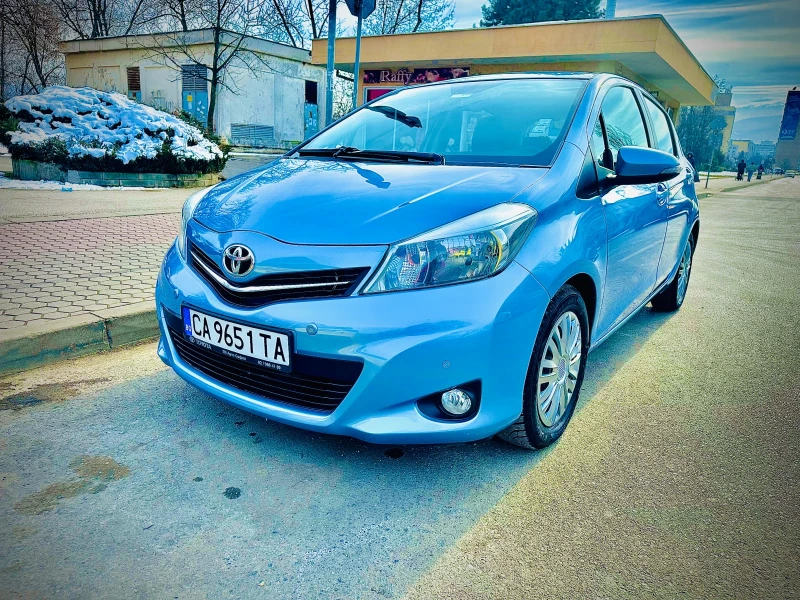 Toyota Yaris, снимка 2 - Автомобили и джипове - 49322211