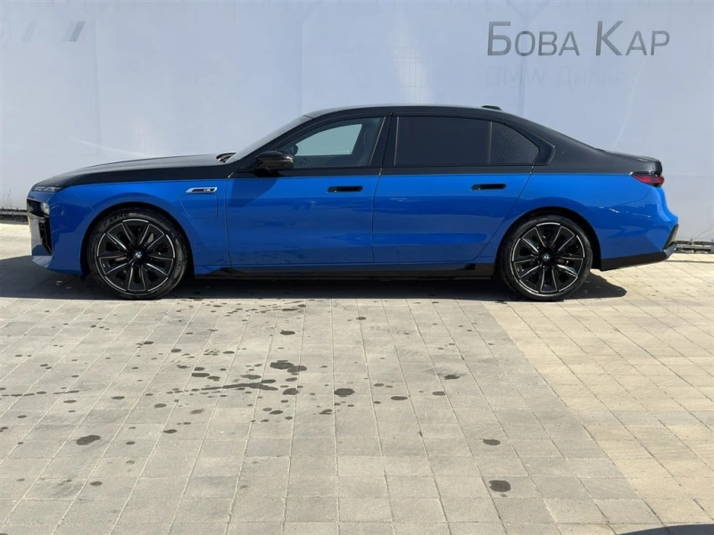 BMW 760 xDrive Седан, снимка 3 - Автомобили и джипове - 51406072
