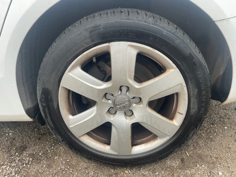 Audi A4 2.0TDI Avtomat CAG, снимка 5 - Автомобили и джипове - 52191674