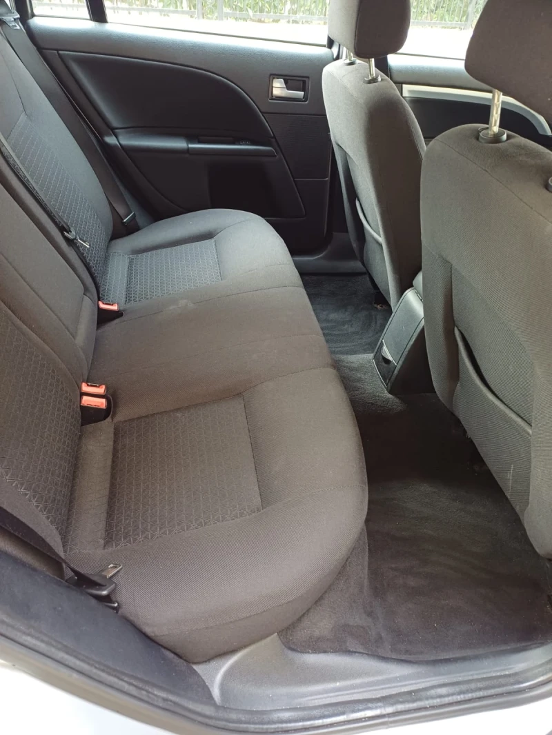 Ford Mondeo Хечбек, снимка 9 - Автомобили и джипове - 52688926