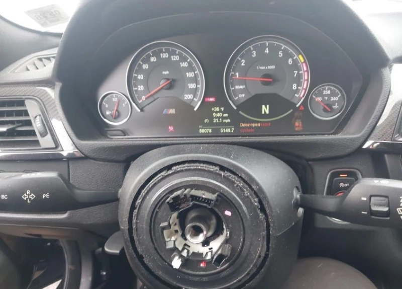 BMW M4 2015 BMW M4, снимка 10 - Автомобили и джипове - 53030794