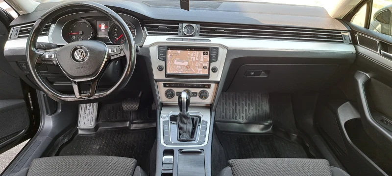 VW Passat 2.0 TDI, снимка 12 - Автомобили и джипове - 53115157