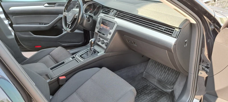 VW Passat 2.0 TDI, снимка 14 - Автомобили и джипове - 53115157