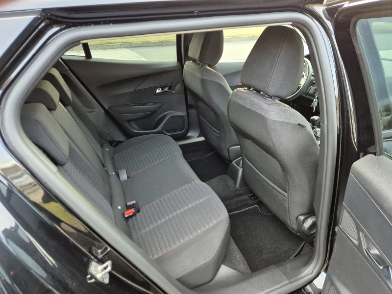 Peugeot 2008 1.5HDI, снимка 14 - Автомобили и джипове - 53261828