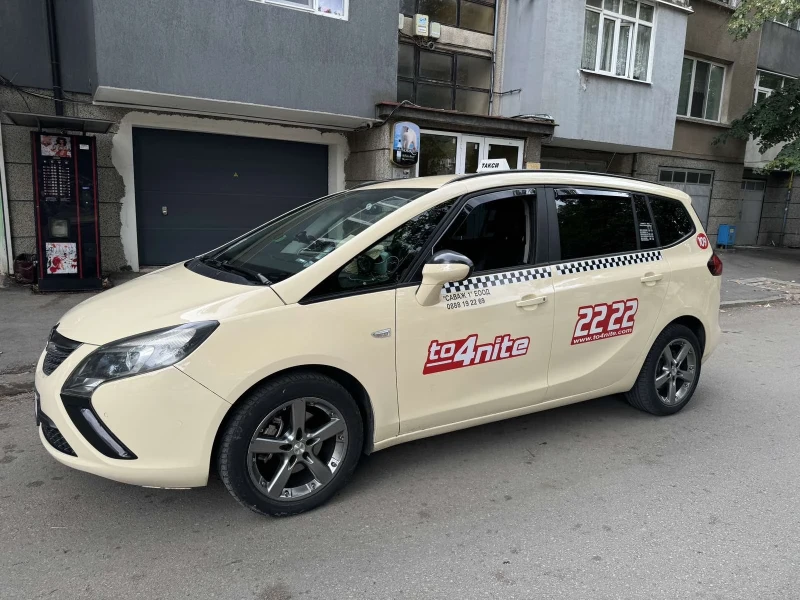 Opel Zafira 1.6 Метан заводски, снимка 2 - Автомобили и джипове - 53413799